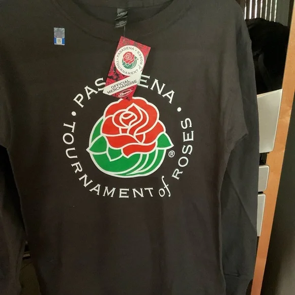 Pasadena Tournament of Roses Black Long Sleeve Shirt, NWT, Size Small - Picture 4 of 9